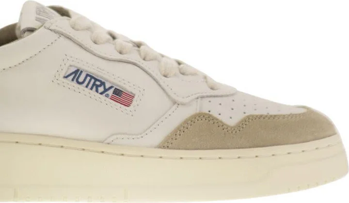 Autry Medalist Low - Two-Tone Leather Sneakers - Image 6