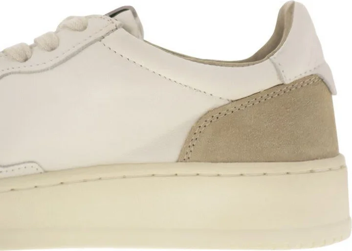 Autry Medalist Low - Two-Tone Leather Sneakers - Image 7