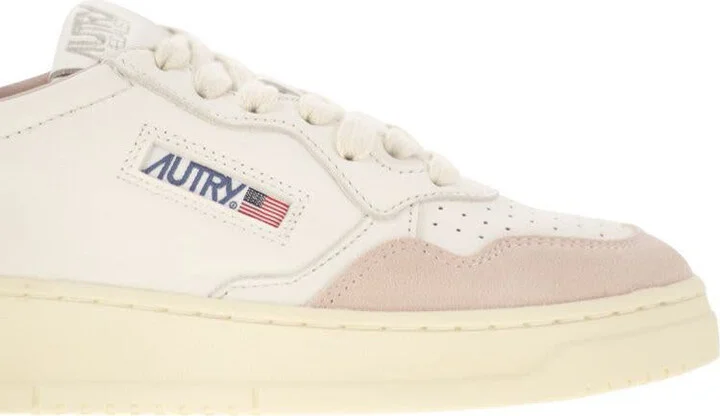 Autry Medalist Low - White Leather And Suede Sneakers In Powder - Image 6