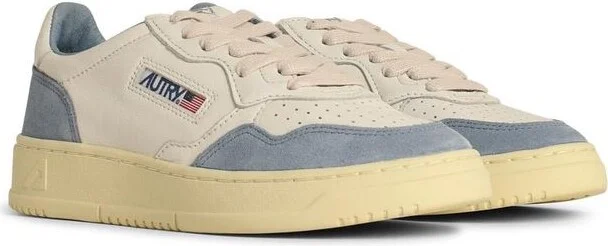 Autry Medalist Low - White Leather And Suede Sneakers In Powder - Image 2