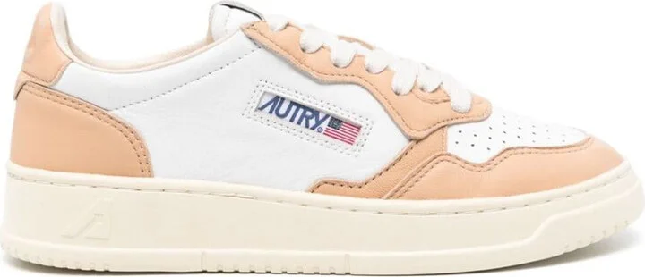 Autry Medalist Low Wom - Goat/Wash Shoes