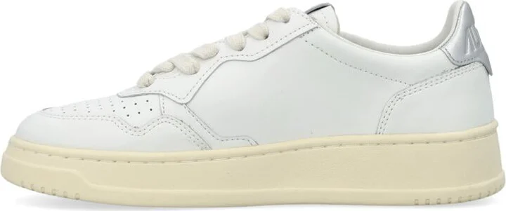 Autry Medalist Low Woman Sneakers - Image 3