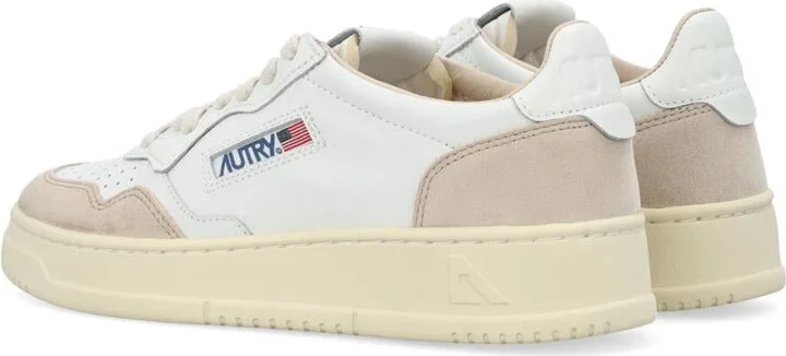 Autry Medalist Low Woman Sneakers - Image 4