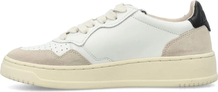 Autry Medalist Low Woman Sneakers - Image 3