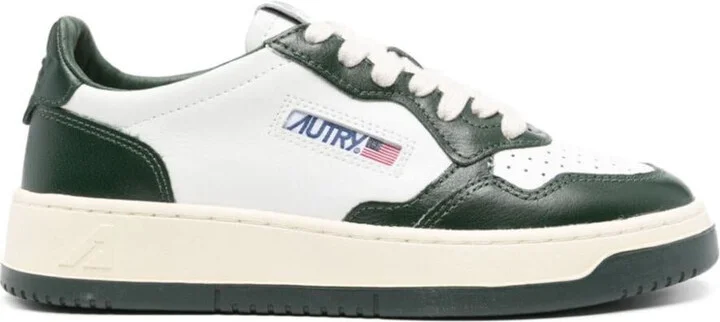 Autry "Medalist Low" Woman Sneakers Shoes