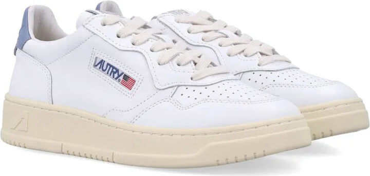 Autry Medalist Low Woma'S Sneakers - Image 2
