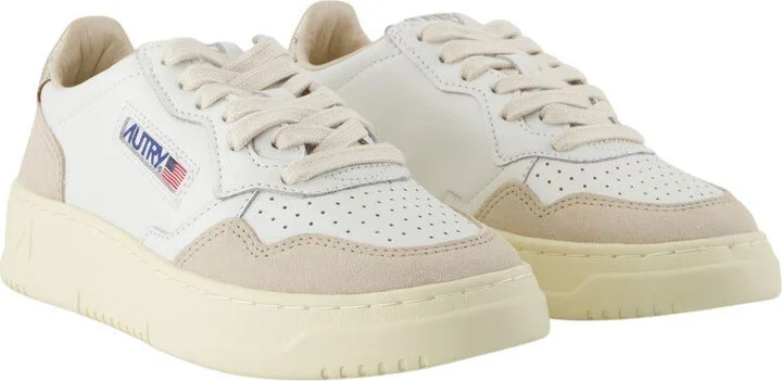 Autry Medalist Sneakers - Image 2