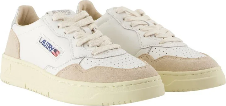 Autry Medalist Sneakers - Image 2