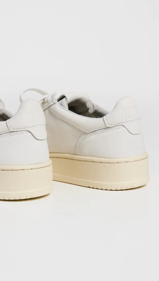 Autry Medalist Sneakers - Image 2