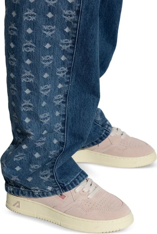 Autry 'Medalist' Sneakers In Pink Suede Leather - Image 5