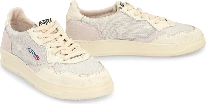 Autry Medalist Super Vintage Low-Top Sneakers - Image 3