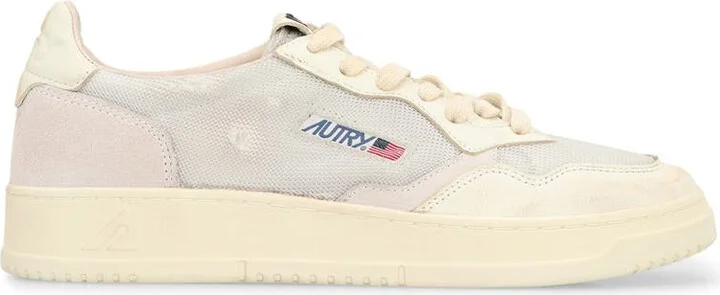 Autry Medalist Super Vintage Low-Top Sneakers
