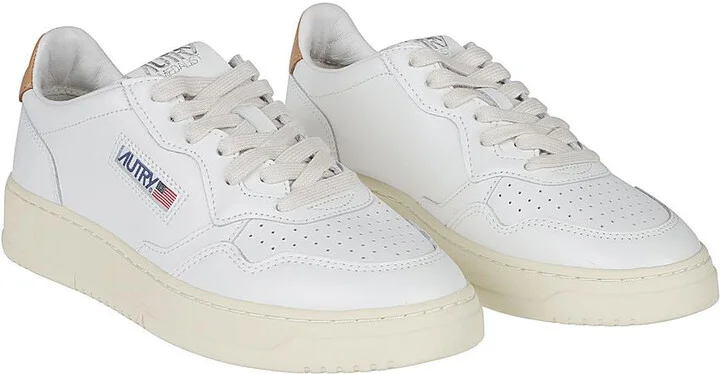 Autry Medialist Low Leather Sneakers - Image 11