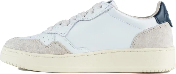 Autry Sneakers Medalist Low In Leather And Suede White And Blue Color. - Image 2