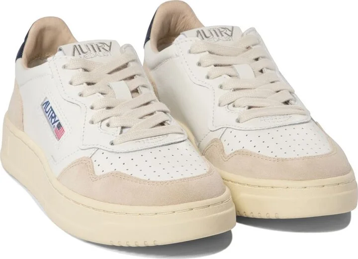 Autry Sneakers Medalist Low In Leather And Suede White And Blue Color - Image 2