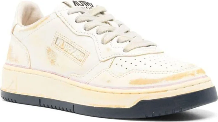 Autry "Super Vintage Low" Woman Sneakers Shoes - Image 2