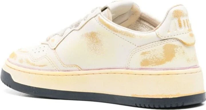 Autry "Super Vintage Low" Woman Sneakers Shoes - Image 4