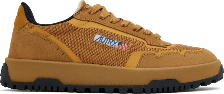 AUTRY Tan Wildpace Low Sneakers