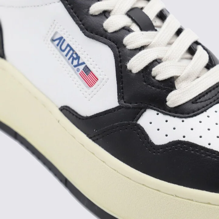 Autry White And Black Sneakers - Image 4