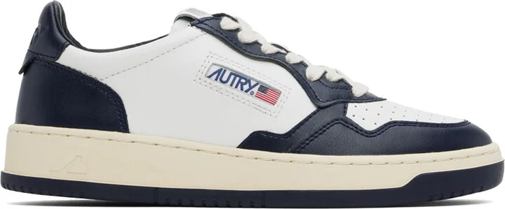 AUTRY White & Blue Medalist Low Bicolor Sneakers