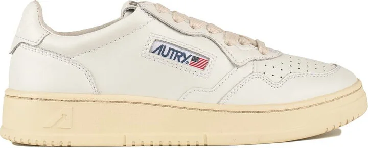 Autry White Leather Medalist Low Sneakers