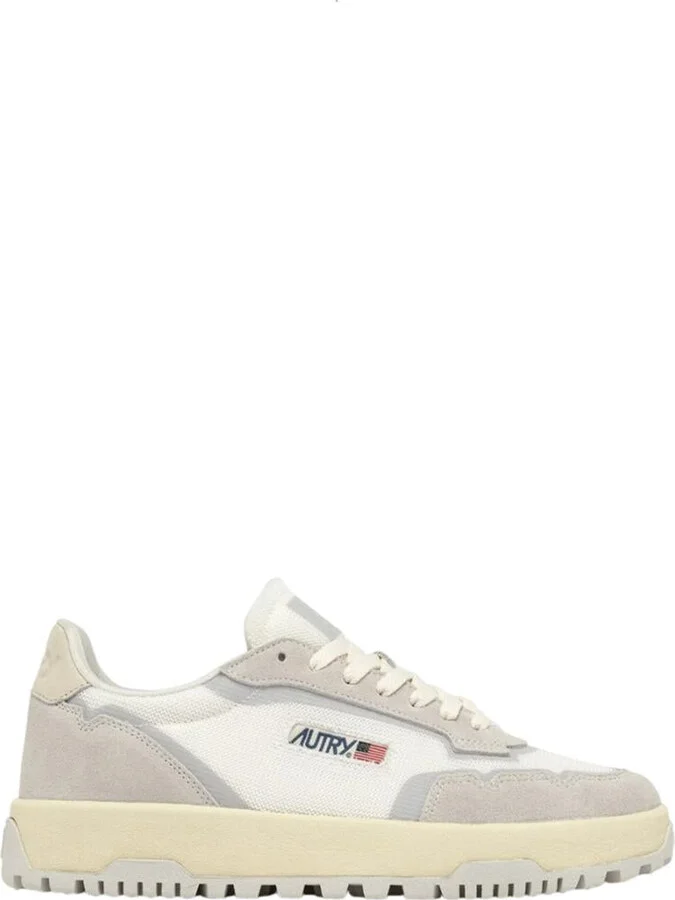 Autry Wildpace Low Sneakers In White Mesh And Suede