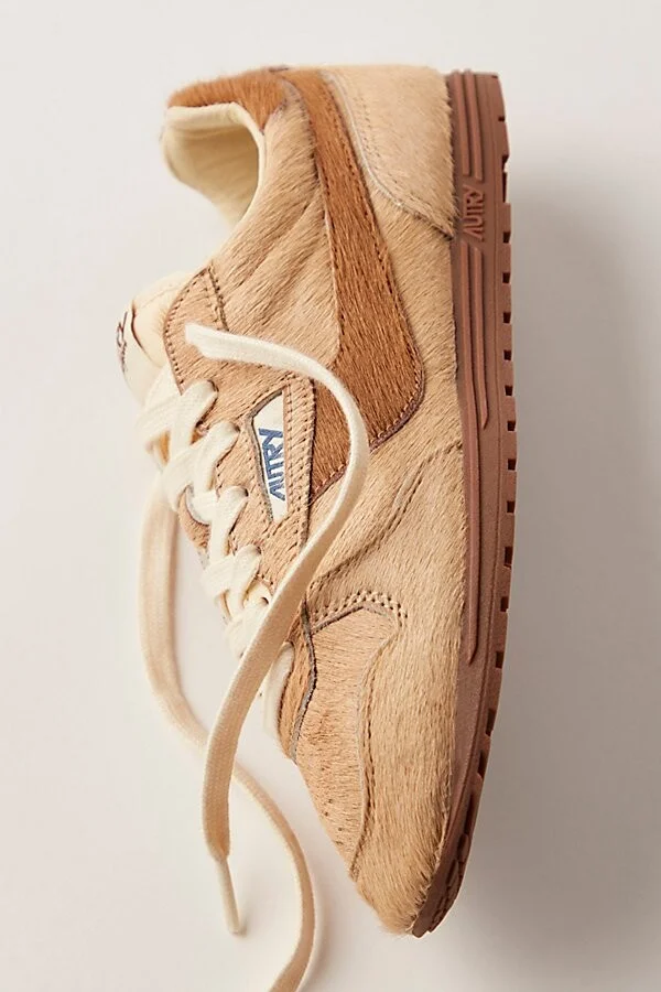 Autry Windspin Low Top Pony Hair Sneakers