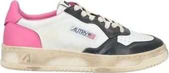 Autry Woman Sneakers