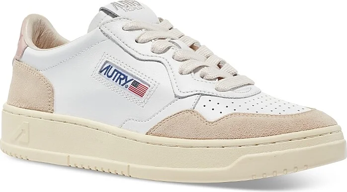 Autry Women's Medalist Low Top Sneakers