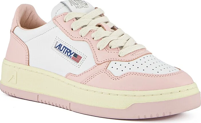 Autry Women's Medalist Low Top Sneakers