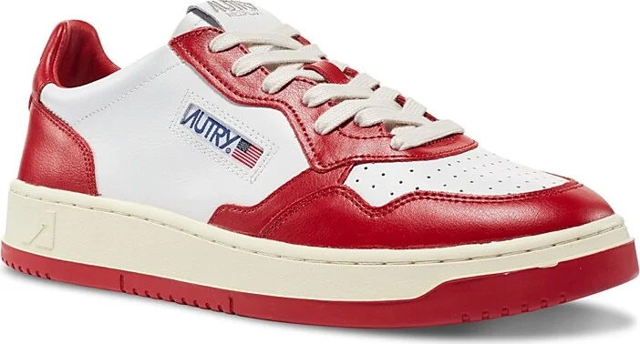Autry Women's Medalist Low Top Sneakers