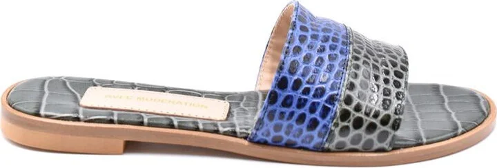 Avec Moderation Sandals