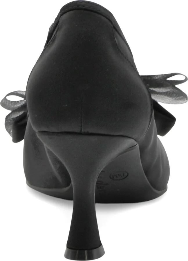 Averna Pointed Cap Toe Pump - Image 2