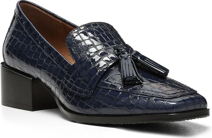 Avi Loafer Pump