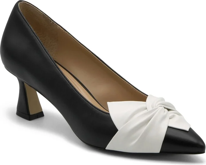 Avril Pointed Toe Pump