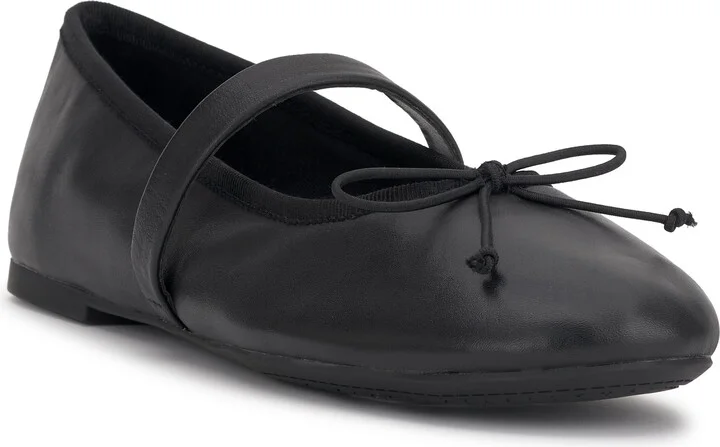 Azalina Mary Jane Flat