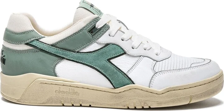 B. 560 Used Sneaker - Image 7