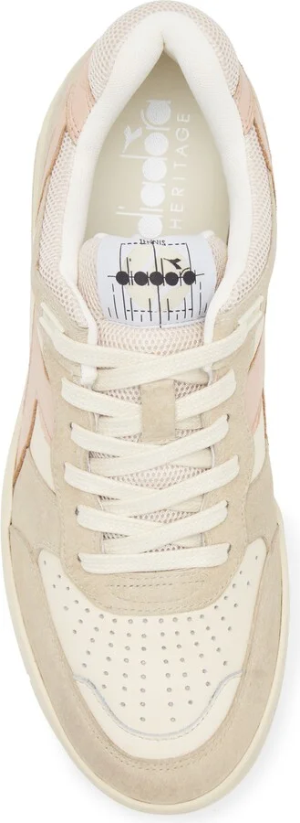 B.560 Used Sneaker - Image 5