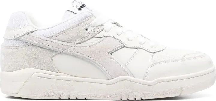 B.560 Used sneakers