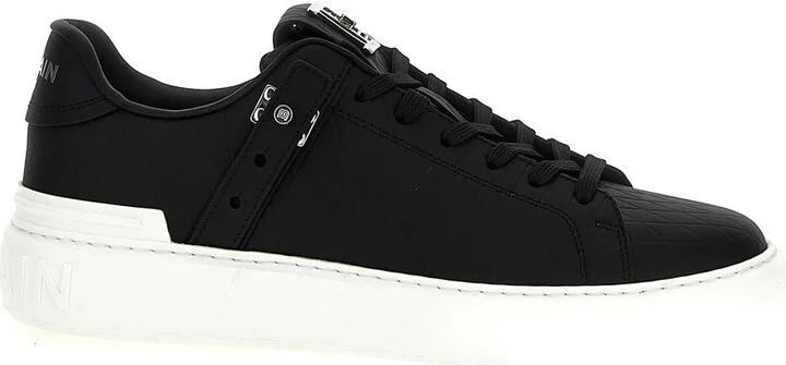 'B-Court B-Buzz' Black Low Sneakers With Diamond Motif And Logo Patch On The Tongue In Leather Man