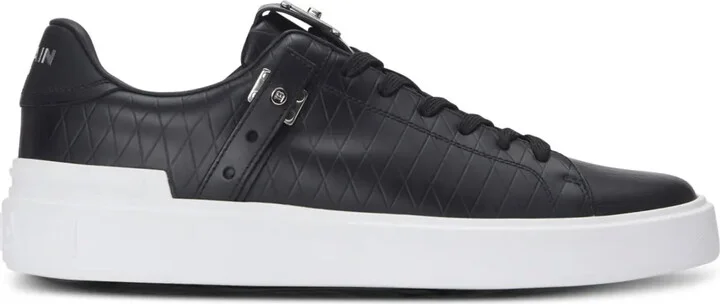 B-Court B-Buzz sneakers