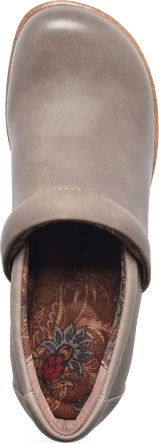 B.o.c. Women's Peggy Ii Slip-On Clog - Image 4