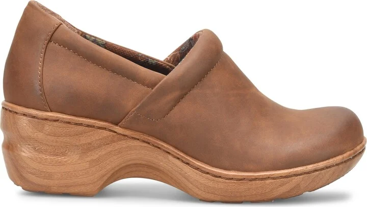 B.o.c. Women's Peggy Ii Slip-On Clog - Image 10