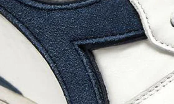 B560 Used Sneaker - Image 8
