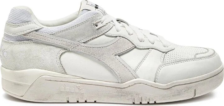 B560 Used Sneaker - Image 9