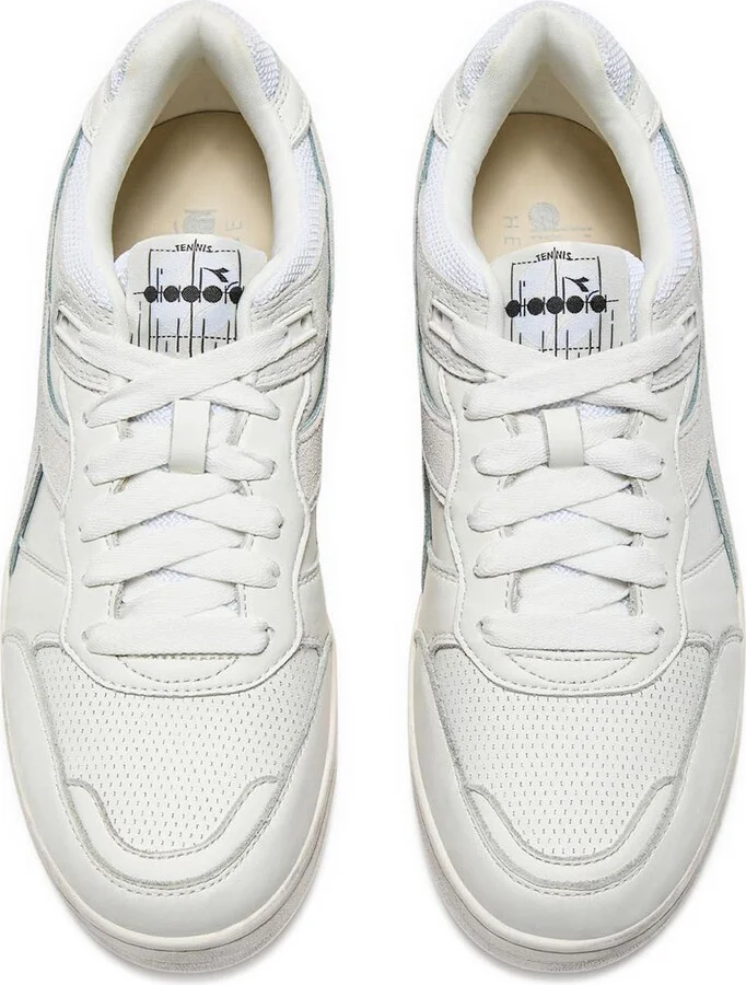 B560 Used Sneaker - Image 10