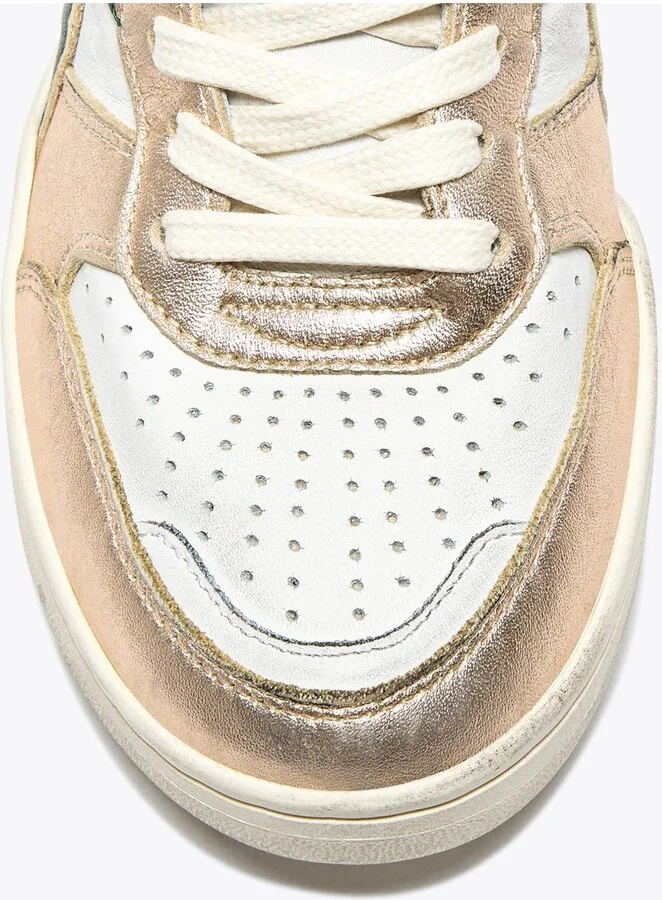 B560 Used Sneaker - Image 7