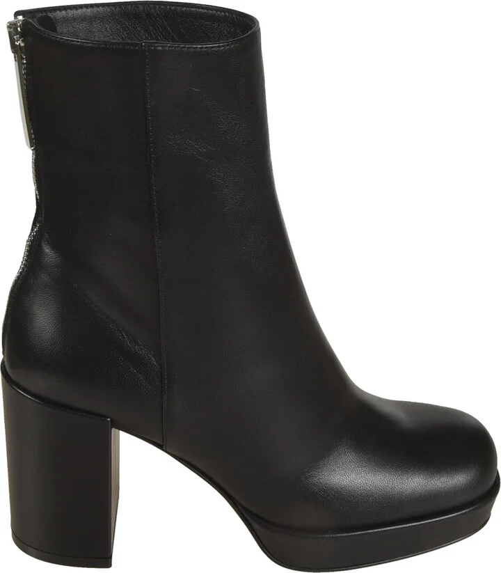 Back Zip Classic Boots