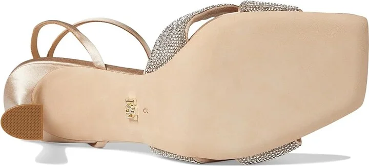 Badgley Mischka Brinlee Women's Sandals Soft White : 6 M, Leather - Image 7