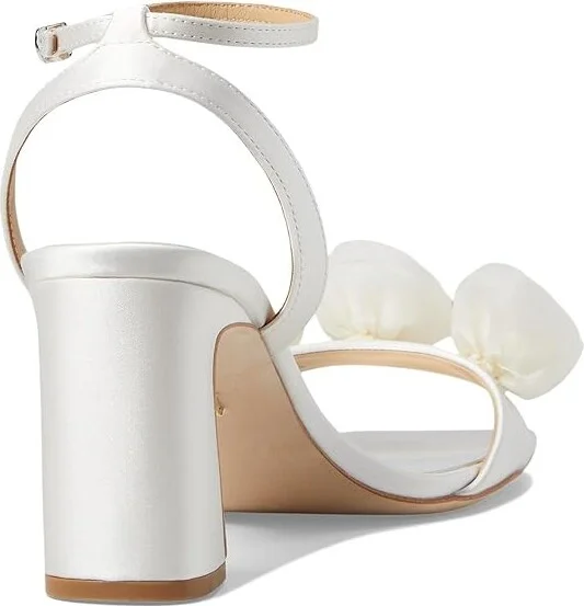 Badgley Mischka Carli Women's Sandals Soft White : 6.5 M, Leather - Image 4